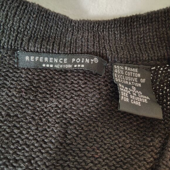 Embellished Christmas Cardigan Sweater Cardinals Holly Sequin Holiday Bird SMALL - Picture 5 of 8